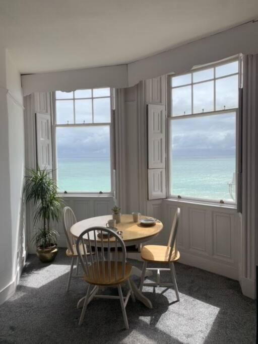 Stunning Seafront Apartment Hove Esterno foto